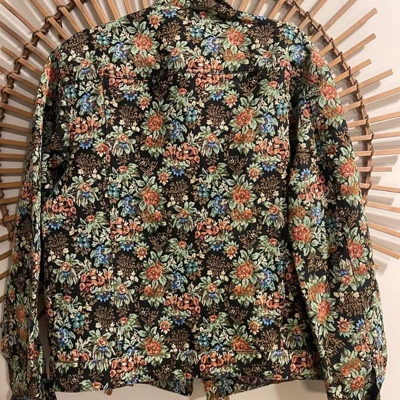 🏷️ BNWT Nova Men Tapestry Trucker Jacket Black Floral Brocade Snap Buttons Sz L - Picture 7 of 12